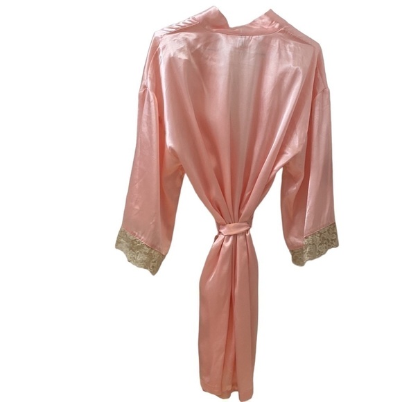Victoria’s Secret pink satin robe and chemise with beige lace. Pink label.Size S - Picture 13 of 13